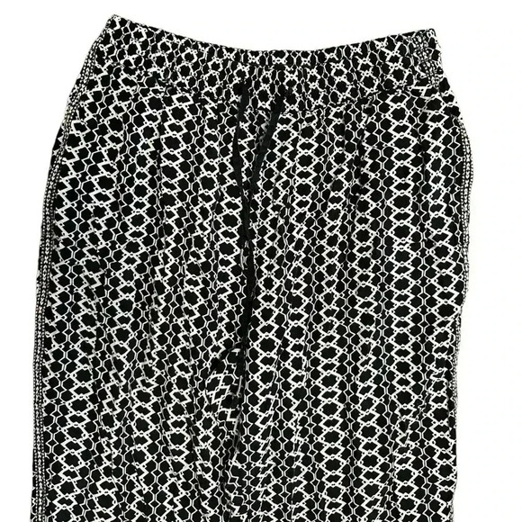 Anthropologie Hei Hei Black White Relaxed Pants Side Embroidery Rayon Soft Sz S - Picture 4 of 10